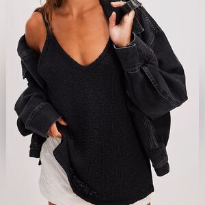 We The Free Don't Go Tank OLIVE GREEN XL NWT